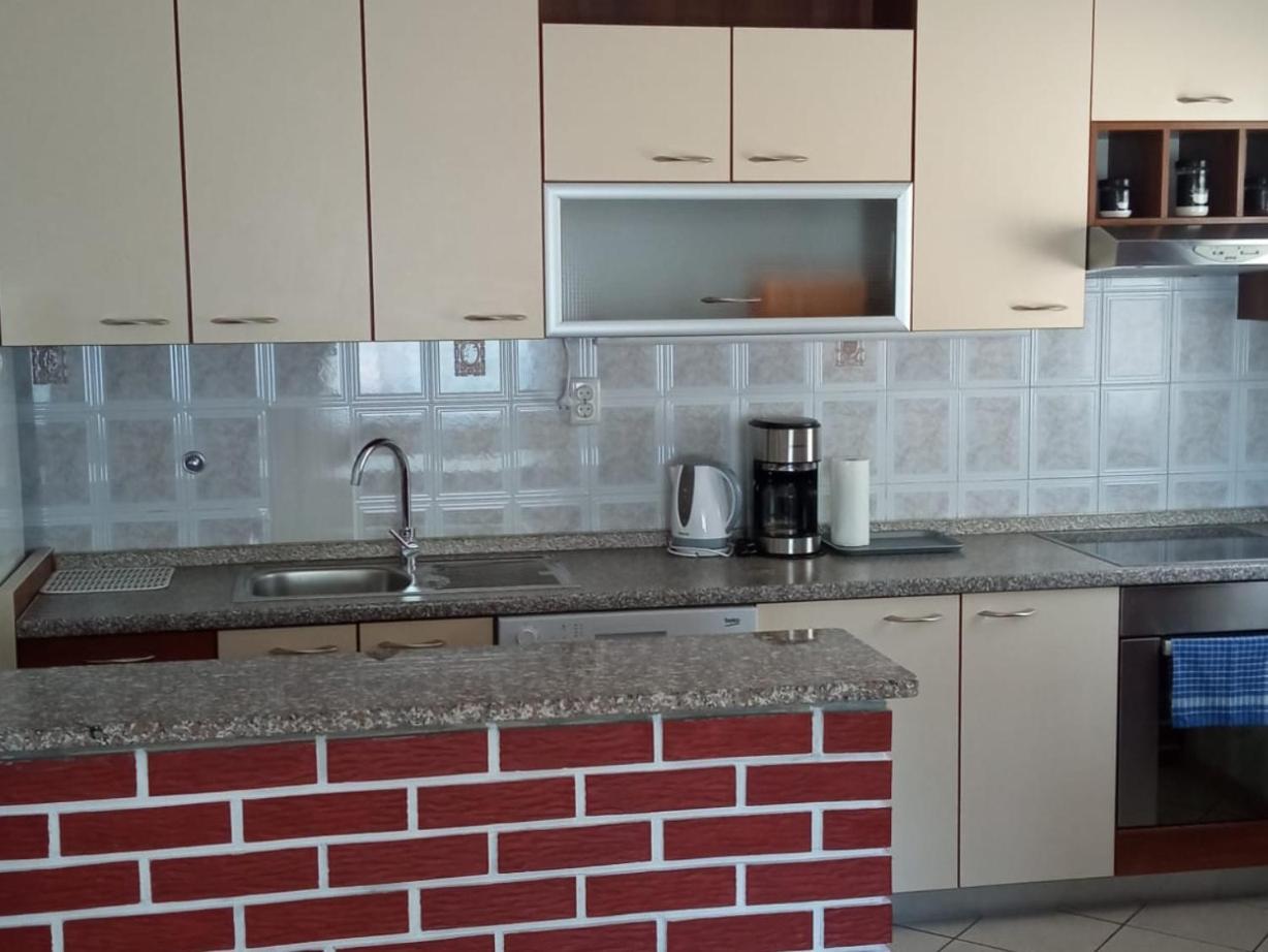Apartment Plitvice Starigrad Paklenica Exterior photo